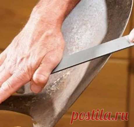 Дедовский способ заточки лопаты, чтобы всегда оставалась острой
