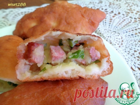 Пирожки с колбасой и картошкой – кулинарный рецепт