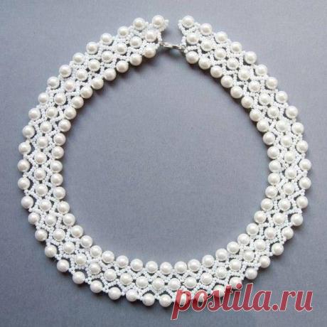 Ажурное кольe из бисера и бусинок