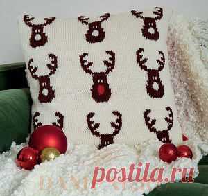 Новогодняя декоративная подушка «Reindeer» | DAMские PALьчики. ru