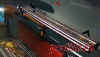 Многоствольные монстры Практически с самого начала появления огнестрельного оружия конструкторы многих стран мира пытались добиться повышения его скорострельности. Преимущества массированного огня быстро стали понятны военным всех стран...