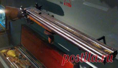 Многоствольные монстры Практически с самого начала появления огнестрельного оружия конструкторы многих стран мира пытались добиться повышения его скорострельности. Преимущества массированного огня быстро стали понятны военным всех стран...