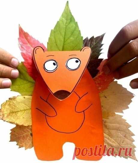 Осенняя белка Осенняя белкаИспользуйте красивые осенние листья для создания хвоста.