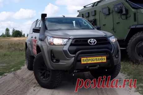 Украина нашла возможную замену советским УАЗ-469. Компания «Украинская бронетехника» представила свой вариант замены советского внедорожника УАЗ-469 для украинских военных. Машина, разрабатываемая под шифром «Сайгак», создана на японском шасси. Внедорожник создан с учетом требований военных и опыта замены советских автомобилей в странах Восточной Европы.