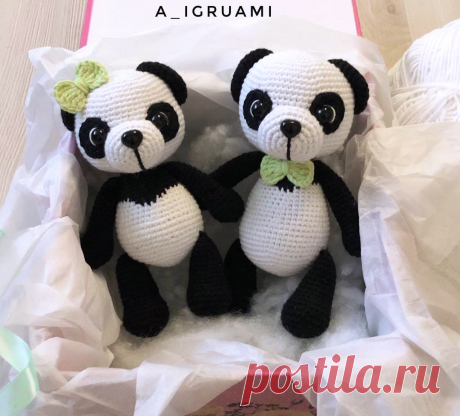 PDF Мини Пандочка крючком. FREE crochet pattern; Аmigurumi animal patterns. Амигуруми схемы и описания на русском. Вязаные игрушки и поделки своими руками #amimore - Панда, пандочка, медведь, медвежонок, мишка.
