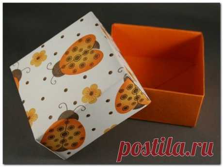 Как можно быстро сделать коробочку для сувенира без клея, используя одну бумагу.