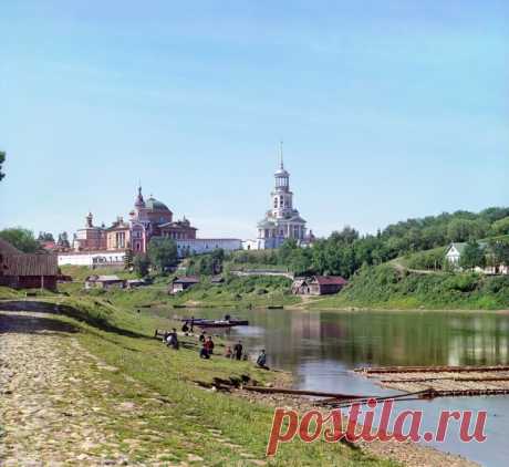 Новоторжский Борисоглебский монастырь и панорамы Торжка