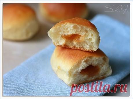 Рецепт теста и яблочного пюре для булочек