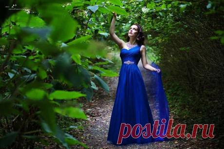 Береги мое сердце безотказно  - свободное.Мой огонь,чтобы греться.Мои руки холодные,мои вздохи и выдыхи все слова и ворчания.Настроенье эпохи ,что так часто случается. ( волшебная страна книг)