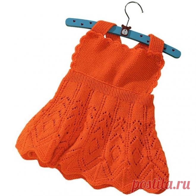 Сарафан с ажурным узором  для девочки

Милый и очень симпатичный сарафан с ажурной юбочкой превосходно смотрится с футболками и боди.

РАЗМЕР
62/68 (74/80) 86/92

ВАМ ПОТРЕБУЕТСЯ
Пряжа (100% овечьей шерсти; 95 м/25 г) — 100 (125) 150 г оранжевой; круговые спицы №3 и 3,5; крючок №3,5.

УЗОРЫ И СХЕМЫ

РЕЗИНКА
Вязать попеременно 1 лицевая, 1 изнаночная.

МЕЛКИЙ ЖЕМЧУЖНЫЙ УЗОР
Вязать попеременно 1 лицевая, 1 изнаночная, в каждом ряду узор смещать на 1 п.

АЖУРНЫЙ УЗОР
Вязать п...