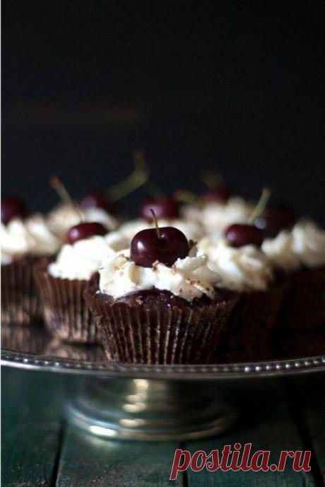 Как приготовить капкейки черный лес - рецепт, ингридиенты и фотографии