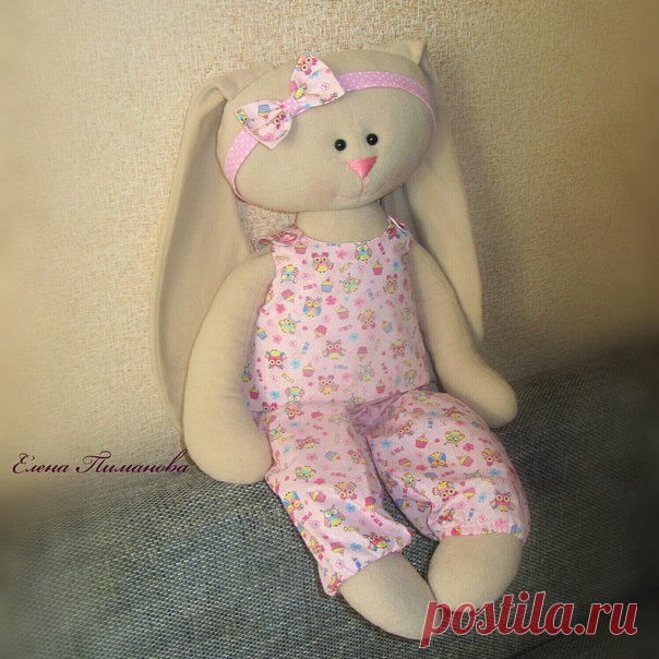 А с утра для вас зайчик) Очень милый и симпатичный - от Елены Пимановой))

