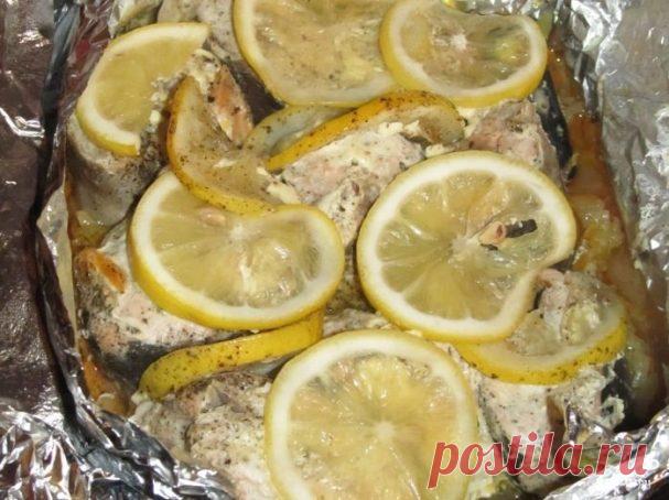 Горбуша в фольге с лимоном - пошаговый рецепт с фото на Повар.ру