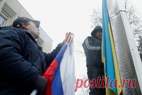 Оценены перспективы дерусификации на Украине. Дерусификация на Украине продолжится, если Запад сохранит свою привлекательность для населения страны, считает американский политолог Анатоль Ливен. По его мнению, навязывание национализма сможет сработать, если Украина будет получать реальную поддержку или хотя бы защиту со стороны США.