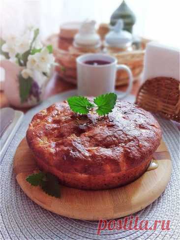 Пирог творожно яблочный с изюмом - пошаговый рецепт с фото (353 просмотра)