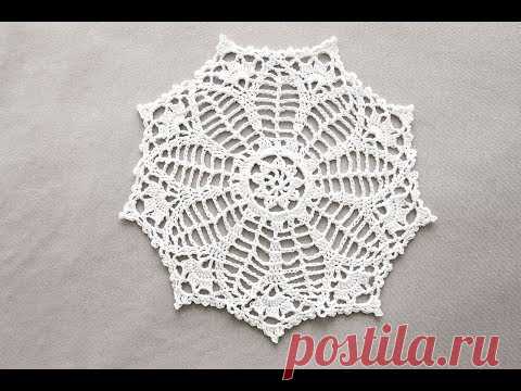 Белая салфетка крючком