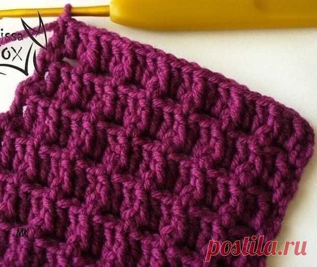 Эффектный вафельный узор крючком. Схема. / knittingideas.ru