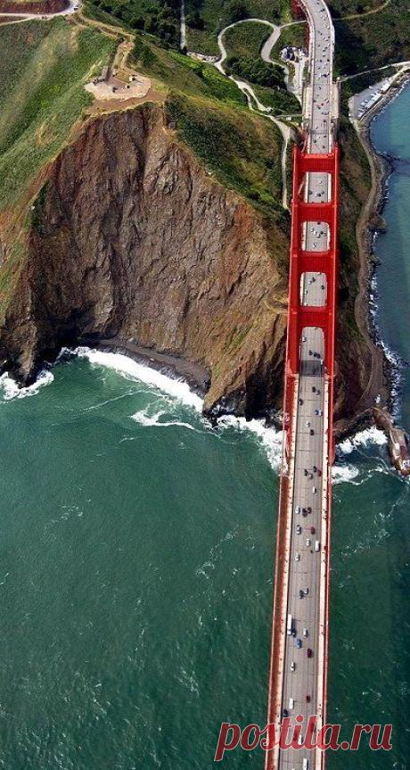 Golden Gate Bridge - San Francisco