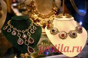 XIII выставка «БИЖУТЕРИЯ ОТ ВИНТАЖА ДО НАШИХ ДНЕЙ» | Samaya.ru