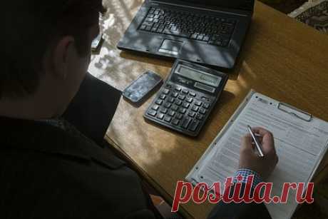 В России создадут маркетплейс по продаже государственных объектов. Замглавы Минфина Алексей Моисеев заявил, что до конца 2023 года в России будет запущен «маркетплейс» по продаже гособъектов, которые смогут приобрести все желающие. О создании нового проекта министр рассказал «Известиям». По его словам, в стране множество объектов в госсобственности, которые «находятся без дела».