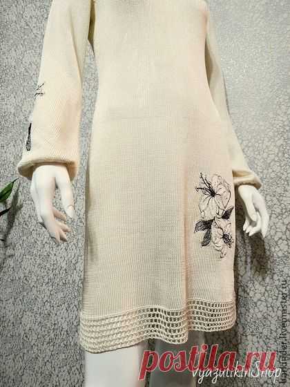 Вязаное шелковое  платье с вышивкой "Лилии" - белый,рисунок,платье,платье вязаное