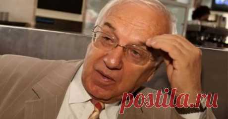 Болгарский профессор нашел формулу красоты… Начинай каждый день с этого продукта!  Профессор Христо Мермерски — болгарский диетолог, а также автор десятка книг о здоровом питании. Он считает, что старение — это не естественный процесс, а болезнь! Мы сами приводим наше тело в плачев…