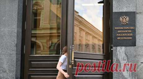Минфин России предлагает в 2024 году вернуться к бюджетному правилу. Глава Минфина Антон Силуанов заявил, что ведомство предлагает в 2024 году вернуться к бюджетному правилу с ценой отсечения нефти $60 за баррель. Читать далее