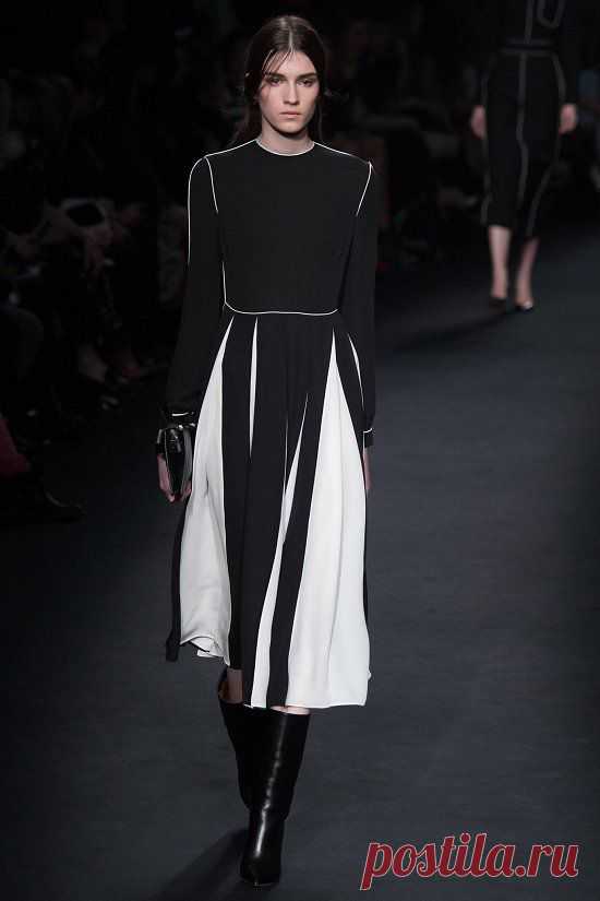 Valentino осень-зима 2015-2016