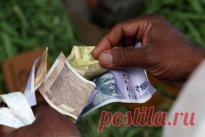 Определена худшая валюта в Азии