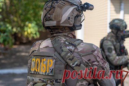 Раскрыты детали операции по освобождению заложниц вооруженного россиянина