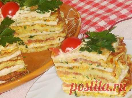 Закусочный кабачково-куриный торт..