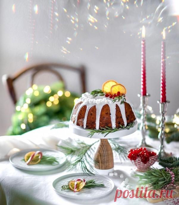 ​Нарядный творожный кекс с апельсинами изюмом и орешками