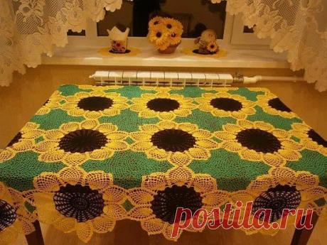 Яркая скатерть "Подсолнухи"