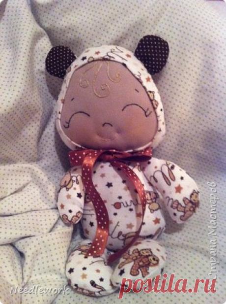 Товары для рукоделия, швейная фурнитура, ткани.