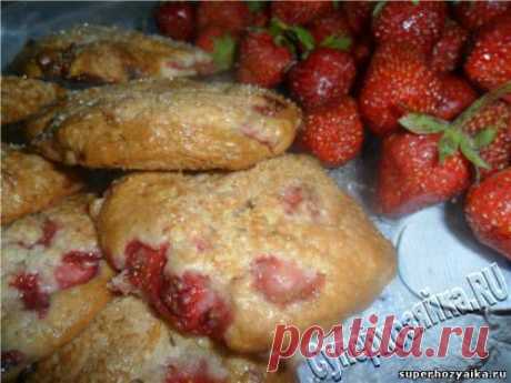 Печенье с клубникой