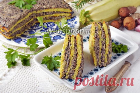 Кабачковый торт с грибами