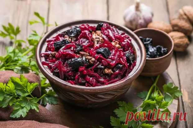 20 салатов с черносливом, которые оценит любая хозяйка - Будет вкусно - Социальная сеть 
