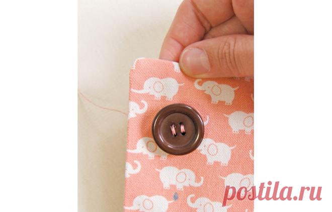Пришить пуговицу и сделать ножку из ниток, как настоящий профи — Мастер-классы на BurdaStyle.ru