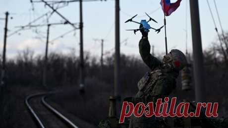 Военные железнодорожники тренируются на тыловом полигоне в зоне СВО