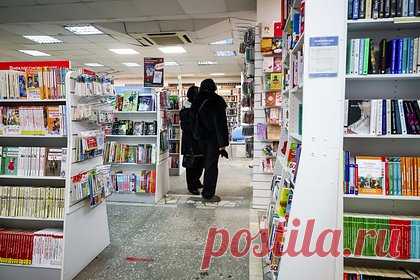 Книжные магазины в России обвинили маркетплейсы в падении продаж