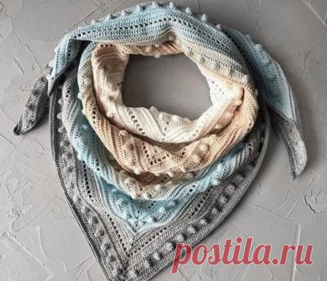 Многоцветный бактус из пряжи LanaGold