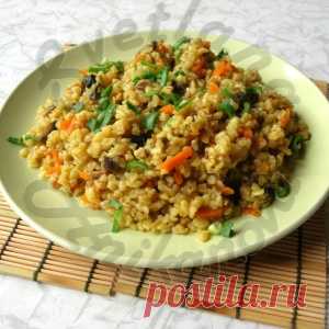 Постный плов из булгура с шампиньонами