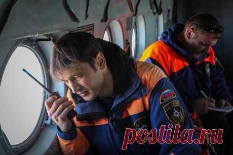 МЧС рассказало о поисках пропавшей в Приморском крае группы с детьми. МЧС России организовало поиски пропавшей без вести туристической группы в Пермском крае. На поиски следуют пожарно-спасательные подразделения МЧС России с беспилотниками, а также добровольцы Национального Центра помощи пропавшим и пострадавшим детям. В готовности находится вертолет Ми-8.