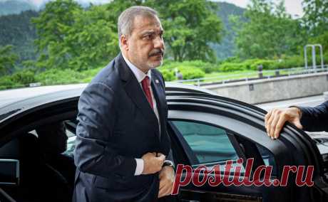 МИД Турции призвал не допустить «усугубления поляризации» по Украине. К урегулированию между Москвой и Киевом нужно привлечь больше участников и создать специальную платформу, где приоритет будет отдан дипломатии, считает глава МИД Турции. В июне он участвовал в мирном саммите в Швейцарии