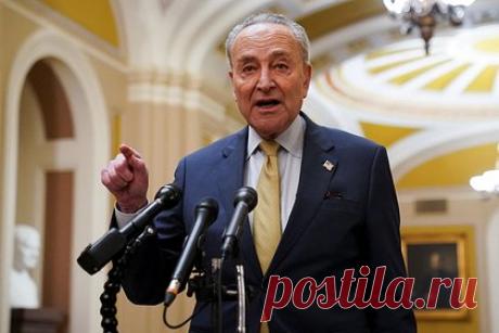 В Сенате США прокомментировали состояние сделки по Украине. Участники переговоров до сих пор далеки от сделки, по которой будет принята военная помощь Украине, из-за позиции Республиканской партии. Об этом заявил сенатор от Демократической партии Чак Шумер. Отмечается, что республиканцы предостерегли Шумера от оптимистичных оценок по переговорам по украинской сделке.