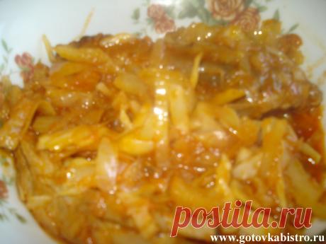 Тушеная капуста с ребрышками