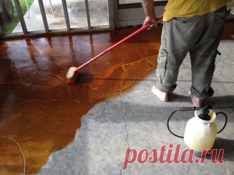 stained concrete screen porch | Hometalk