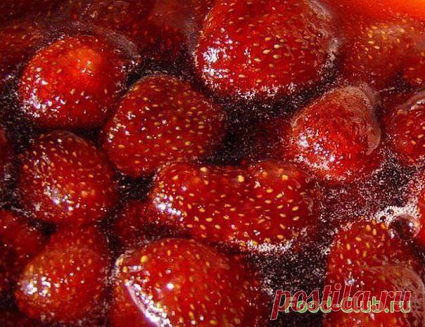 Клубничное варенье / Варенья / Кулинарные рецепты - Фуд-клаб.ру