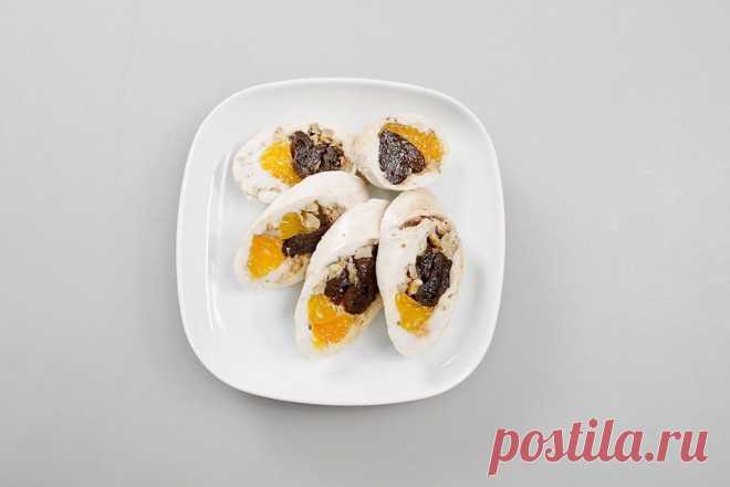Готовим куриный рулет с черносливом