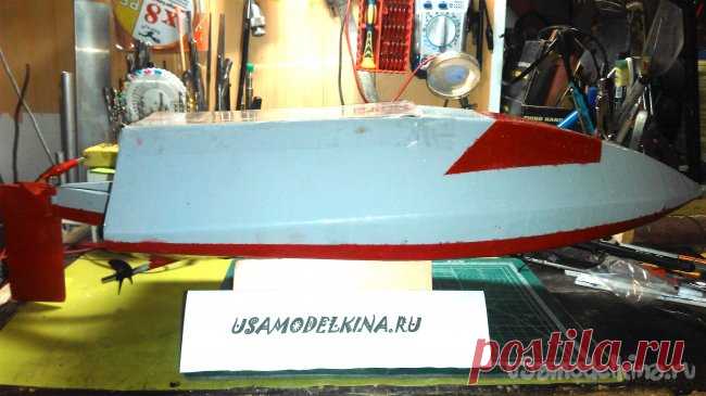 Скоростная Радиоуправляемая лодка из потолочной плитки